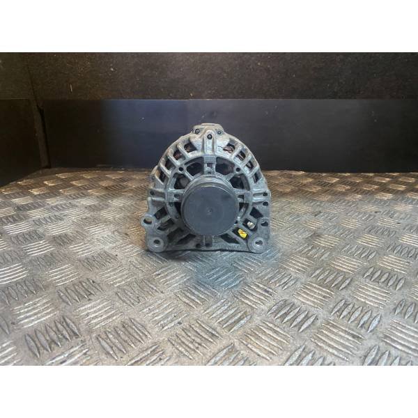 ALTERNATORE AUDI A3 Sportback Serie (8PA) 038 903 023 R BKD, CBAB, CFFB Diesel 2000 (04>08) 3667465 ALTERNATORE AUDI A3 Sportback Serie (8PA) 038 903 023 R BKD, CBAB, CFFB Diesel 2000 (04>08) 3667465