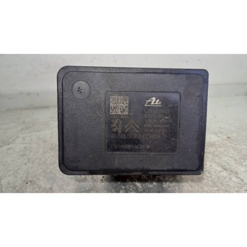 CENTRALINA ABS PEUGEOT 208 Serie 10.0220-0580.4/10.0915-3944.3/9813805280 EB0-ZMZ-FZM01 benzina 999 (12>19) 3683017 CENTRALINA ABS PEUGEOT 208 Serie 10.0220-0580.4/10.0915-3944.3/9813805280 EB0-ZMZ-FZM01 benzina 999 (12>19) 3683017