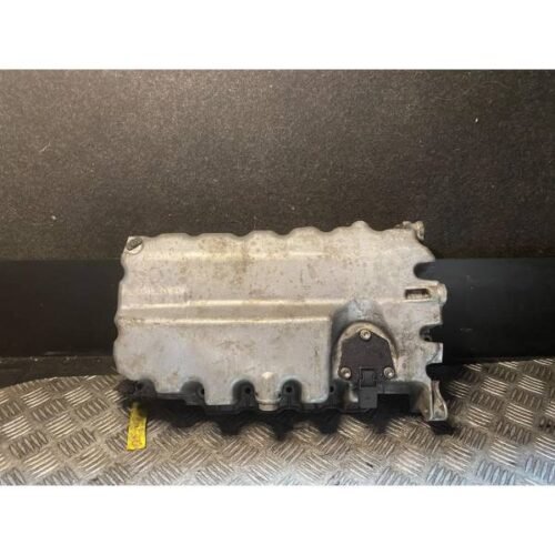 COPPA OLIO MOTORE SKODA Octavia S. Wagon 4° Serie 04L 103 603 C CXX Diesel 1600 (08>) 3548635 COPPA OLIO MOTORE SKODA Octavia S. Wagon 4° Serie 04L 103 603 C CXX Diesel 1600 (08>) 3548635