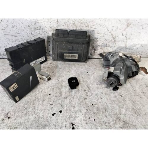 KIT CENTRALINA MOTORE NISSAN Micra 4° Serie MEC32-040 G3 3504 CR12 Benzina 1200 (03>05) 3676840 KIT CENTRALINA MOTORE NISSAN Micra 4° Serie MEC32-040 G3 3504 CR12 Benzina 1200 (03>05) 3676840