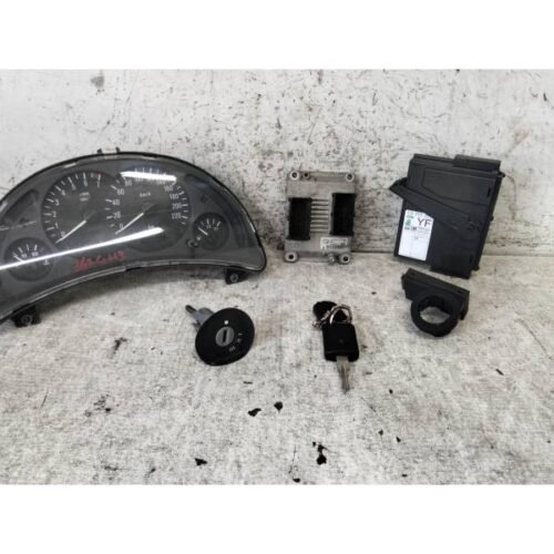 KIT CENTRALINA MOTORE OPEL Corsa C 5P 2° Serie 0 261 207 720 Z10XEP Benzina 998 (03>06) 3676182 KIT CENTRALINA MOTORE OPEL Corsa C 5P 2° Serie 0 261 207 720 Z10XEP Benzina 998 (03>06) 3676182