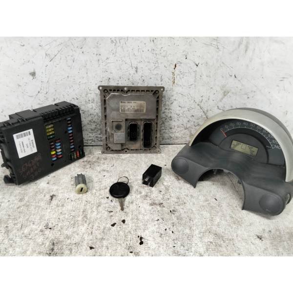 KIT CENTRALINA MOTORE SMART Fortwo Coupé (W450) 0 261 205 006 15 Benzina 700 (03>07) 3684918 KIT CENTRALINA MOTORE SMART Fortwo Coupé (W450) 0 261 205 006 15 Benzina 700 (03>07) 3684918