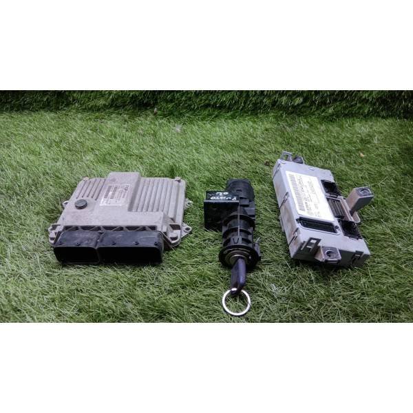 KIT CHIAVI CENTRALINA MOTORE FIAT Punto Berlina 5P 2° Serie MJD6JF.P3 Diesel 1.3 MJT (99>03) 3641274 KIT CHIAVI CENTRALINA MOTORE FIAT Punto Berlina 5P 2° Serie MJD6JF.P3 Diesel 1.3 MJT (99>03) 3641274