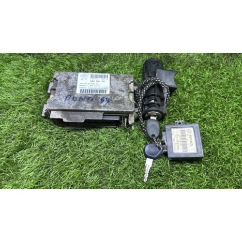 KIT CHIAVI CENTRALINA MOTORE FIAT Punto Berlina 5P 7795574 Benzina 1.1 (93>99) 3668927