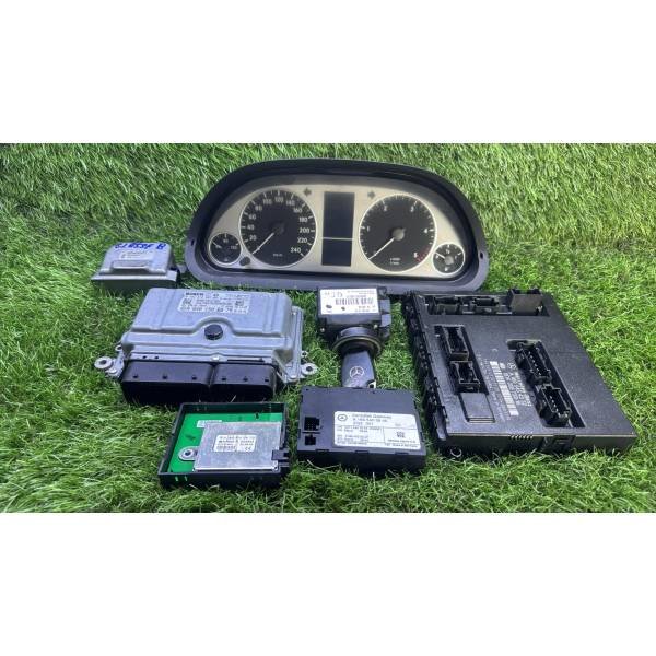 KIT CHIAVI CENTRALINA MOTORE MERCEDES Classe B W245 1° Serie 0281012957 Diesel 2.0 (05>11) 3656750 KIT CHIAVI CENTRALINA MOTORE MERCEDES Classe B W245 1° Serie 0281012957 Diesel 2.0 (05>11) 3656750