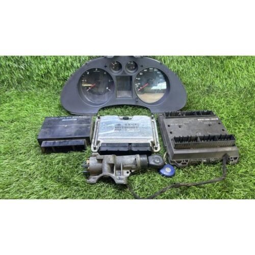 KIT CHIAVI CENTRALINA MOTORE SEAT Ibiza Serie 0281011074 Diesel 1.4 (02>05) 3671796