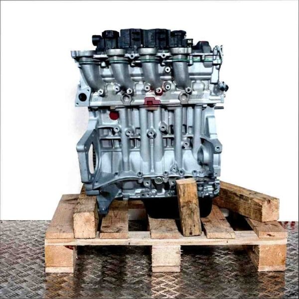 Motore G8DB in vendita. Motore completo, usato o revisionato. Motore G8DB in vendita. Motore completo, usato o revisionato.
