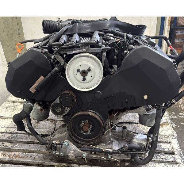MOTORE SEMICOMPLETO AUDI A4 Berlina (8E) 077809 benzina 2400 (04>07) 3647527 MOTORE SEMICOMPLETO AUDI A4 Berlina (8E) 077809 benzina 2400 (04>07) 3647527
