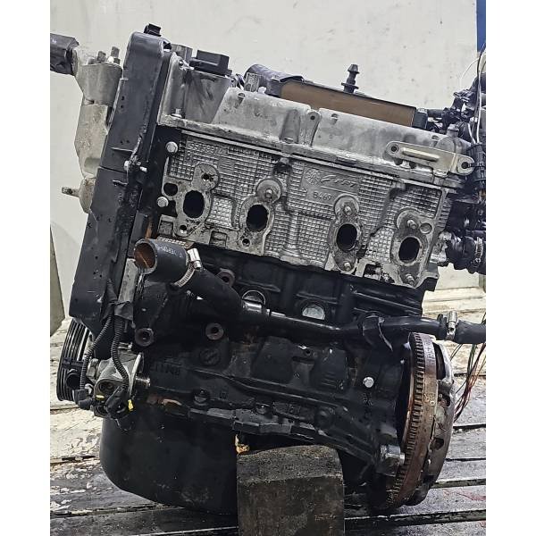 MOTORE SEMICOMPLETO LANCIA Ypsilon 2° Serie 350A1000 benzina 1400 (06>10) 3649811 MOTORE SEMICOMPLETO LANCIA Ypsilon 2° Serie 350A1000 benzina 1400 (06>10) 3649811