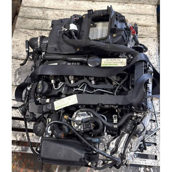 MOTORE SEMICOMPLETO MERCEDES Classe C Berlina W204 30527307 diesel 2200 (07>) 3650007 MOTORE SEMICOMPLETO MERCEDES Classe C Berlina W204 30527307 diesel 2200 (07>) 3650007