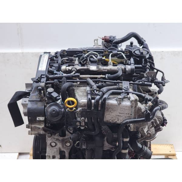MOTORE SEMICOMPLETO USATO VOLKSWAGEN Golf 7 Berlina CLH 04L100090 CLHA Diesel 1598 (12>) 3657167 MOTORE SEMICOMPLETO USATO VOLKSWAGEN Golf 7 Berlina CLH 04L100090 CLHA Diesel 1598 (12>) 3657167