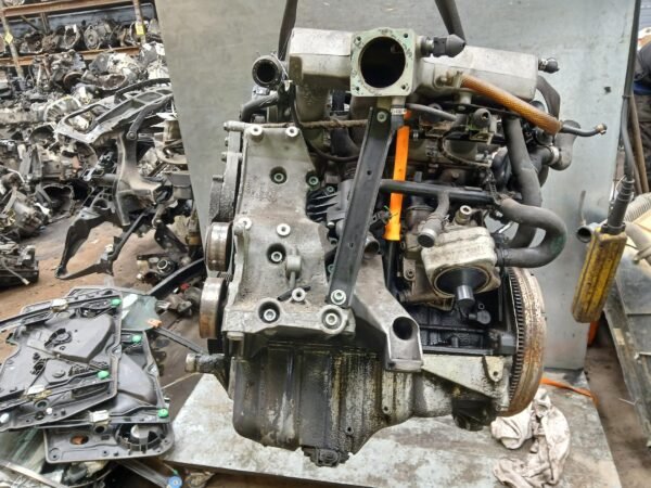 Motore AUDI A4 2 PHASE 1 Gasolina usato Motore AUDI A4 2 PHASE 1 Gasolina usato