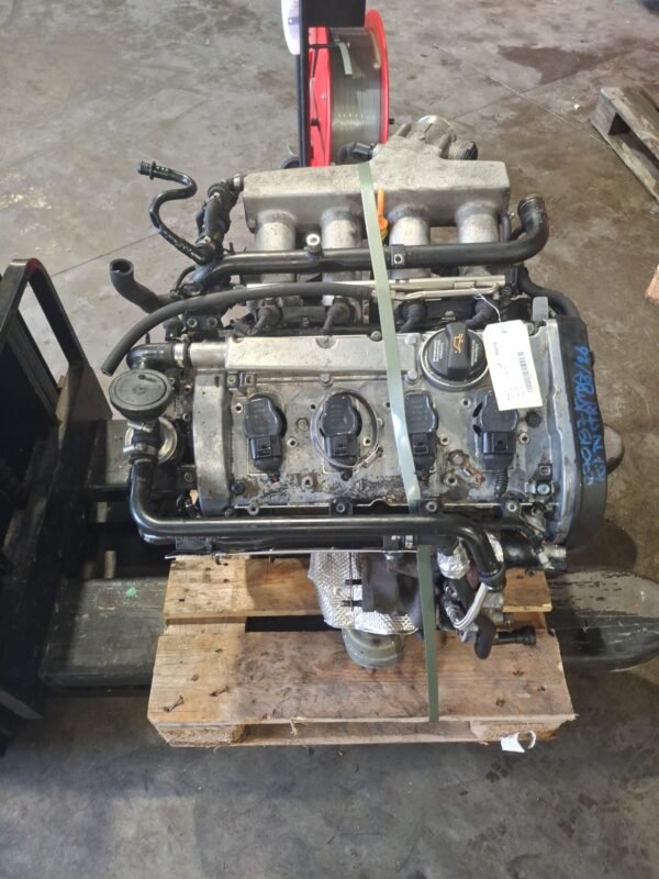 Motore AUDI A4 2 PHASE 2 Gasolina usato