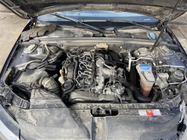 Motore AUDI A4 3 PHASE 1 Diésel usato Motore AUDI A4 3 PHASE 1 Diésel usato