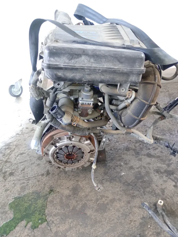 Motore completo-rotazione Opel Agila (2008 - oggi) 1.2 63 KW benzina K12B