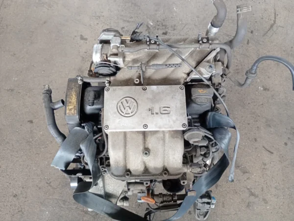 Motore completo Volkswagen Golf (1991 - 1998) 1.6 74 KW benzina AFT Motore completo Volkswagen Golf (1991 - 1998) 1.6 74 KW benzina AFT
