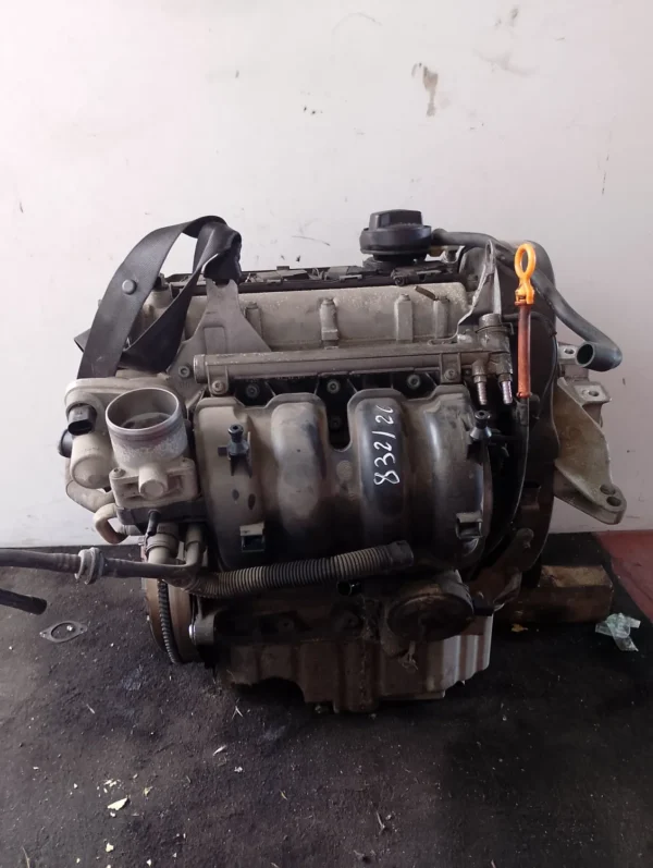 Motore completo Volkswagen Golf (1997 - 2006) 1.6 77 KW benzina BCB