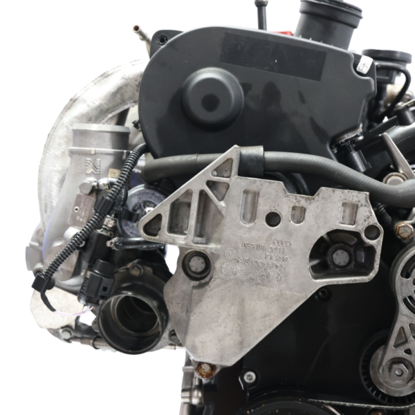 Motore completo VW Volkswagen Golf MK6 R CDLF — 06F100098A