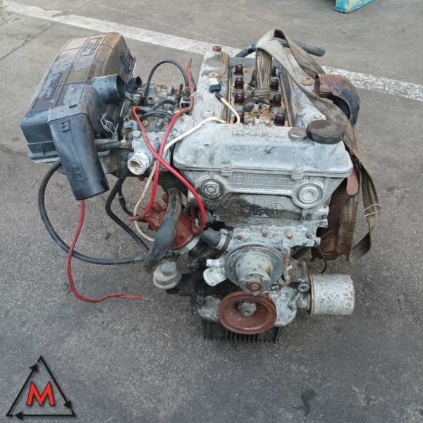 Motore d'epoca AR06100 ALFA ROMEO 75 MK1 1985-1988 1.6 BENZINA 77kW usato 117644 Motore d'epoca AR06100 ALFA ROMEO 75 MK1 1985-1988 1.6 BENZINA 77kW usato 117644