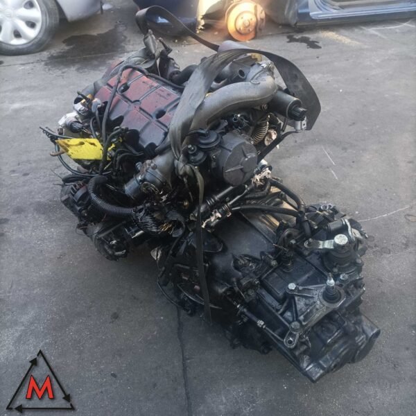 Motore F9Q B8 290.000 km RENAULT MEGANE 2002-2006 1.9 DIESEL 88kW usato (104197)