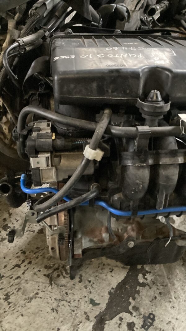 Motore FIAT PUNTO 3 Gasolina usato Motore FIAT PUNTO 3 Gasolina usato