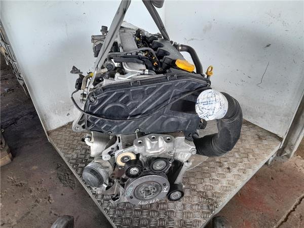 Motore FIAT PUNTO / GRANDE PUNTO (199) 1.9 D MULTIJET usato