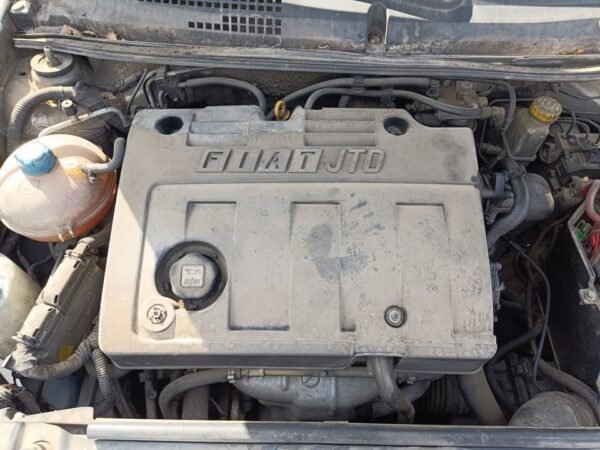 Motore FIAT STILO (192) 85 KW Diésel usato