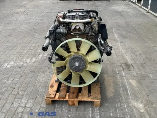 Motore Mercedes OM934.911 177 A 002 010 65 00 — G1582-187793 Motore Mercedes OM934.911 177 A 002 010 65 00 — G1582-187793