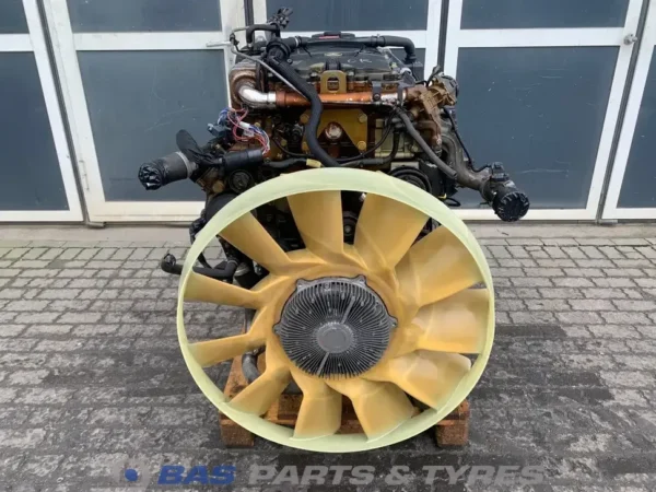 Motore Mercedes OM936.912 300 A 002 010 65 00 — G1338-188515