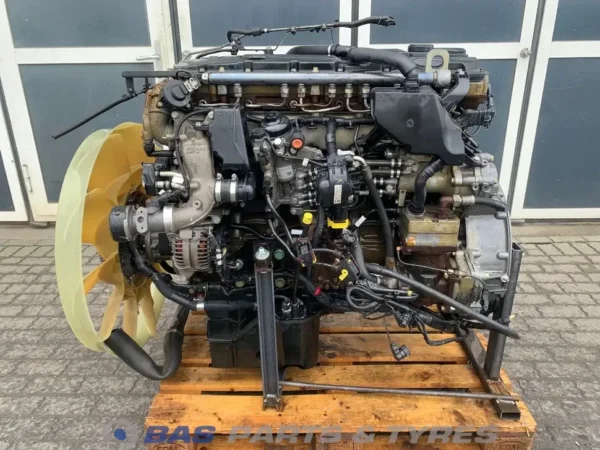 Motore Mercedes OM936.912 300 A 002 010 65 00 — G1338-188515