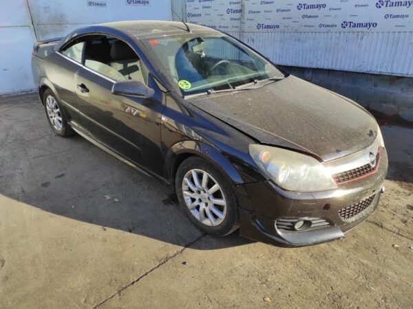 Motore OPEL ASTRA TWIN TOP Diésel usato Motore OPEL ASTRA TWIN TOP Diésel usato