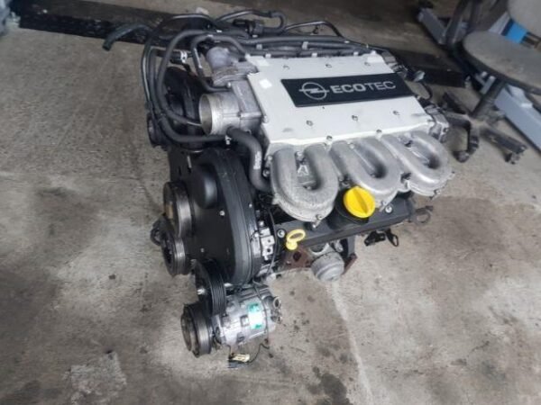 Motore OPEL VECTRA C PHASE 1 Gasolina usato Motore OPEL VECTRA C PHASE 1 Gasolina usato