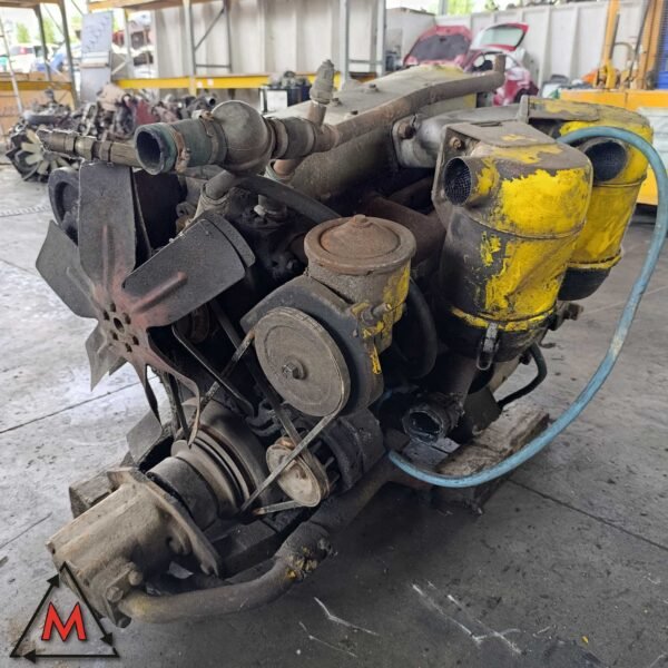 Motore per autocarro OM 352.11 per MERCEDES 5.7 DIESEL 96 kW usato (122546) Motore per autocarro OM 352.11 per MERCEDES 5.7 DIESEL 96 kW usato (122546)