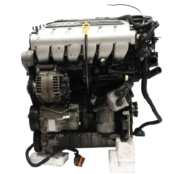 Motore semicompleto Audi TT 8N BHE 250 CV — 022100033DX Motore semicompleto Audi TT 8N BHE 250 CV — 022100033DX
