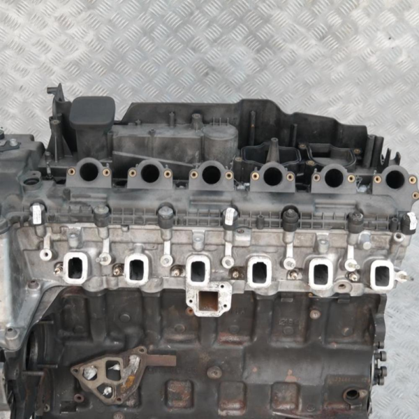 Motore semicompleto BMW 3 Series E46 330d Diesel — 0018016 Motore semicompleto BMW 3 Series E46 330d Diesel — 0018016