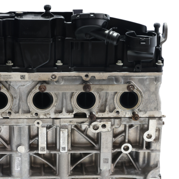 Motore semicompleto BMW X5 F15 X6 F16 30dX — 2354610 Motore semicompleto BMW X5 F15 X6 F16 30dX — 2354610