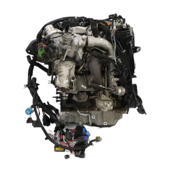 Motore semicompleto Renault Trafic 3 Vauxhall — 8201633959 Motore semicompleto Renault Trafic 3 Vauxhall — 8201633959