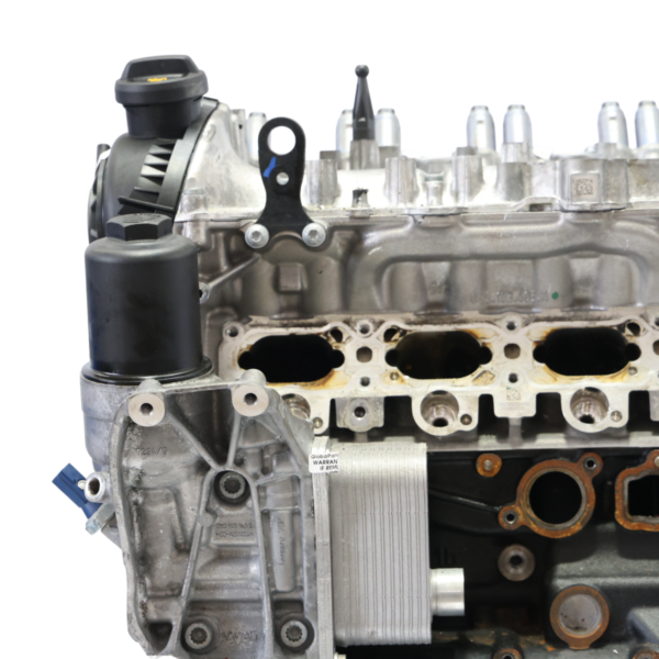 Motore semicompleto Volkswagen Golf R Mk8 — 06Q100031E Motore semicompleto Volkswagen Golf R Mk8 — 06Q100031E