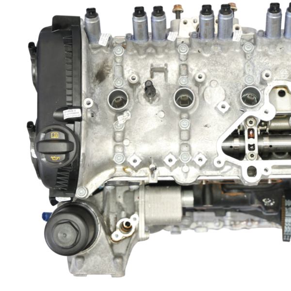 Motore semicompleto Volkswagen Golf R Mk8 — 06Q100031E Motore semicompleto Volkswagen Golf R Mk8 — 06Q100031E