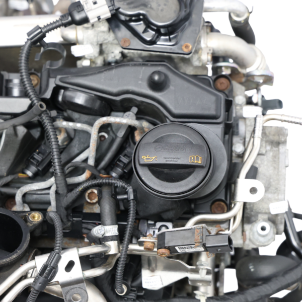 Motore semicompleto Volkswagen Transporter — 03L100090E Motore semicompleto Volkswagen Transporter — 03L100090E