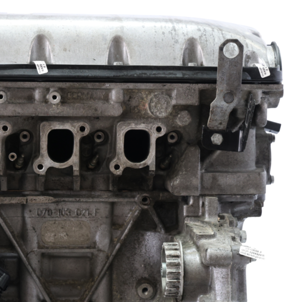 Motore semicompleto VW Volkswagen Transporter — 070100092 Motore semicompleto VW Volkswagen Transporter — 070100092